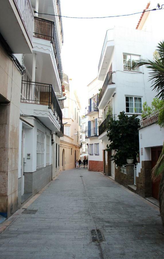 Апартаменты Sitges Atico 2 Min A Playa San Sebastian Экстерьер фото